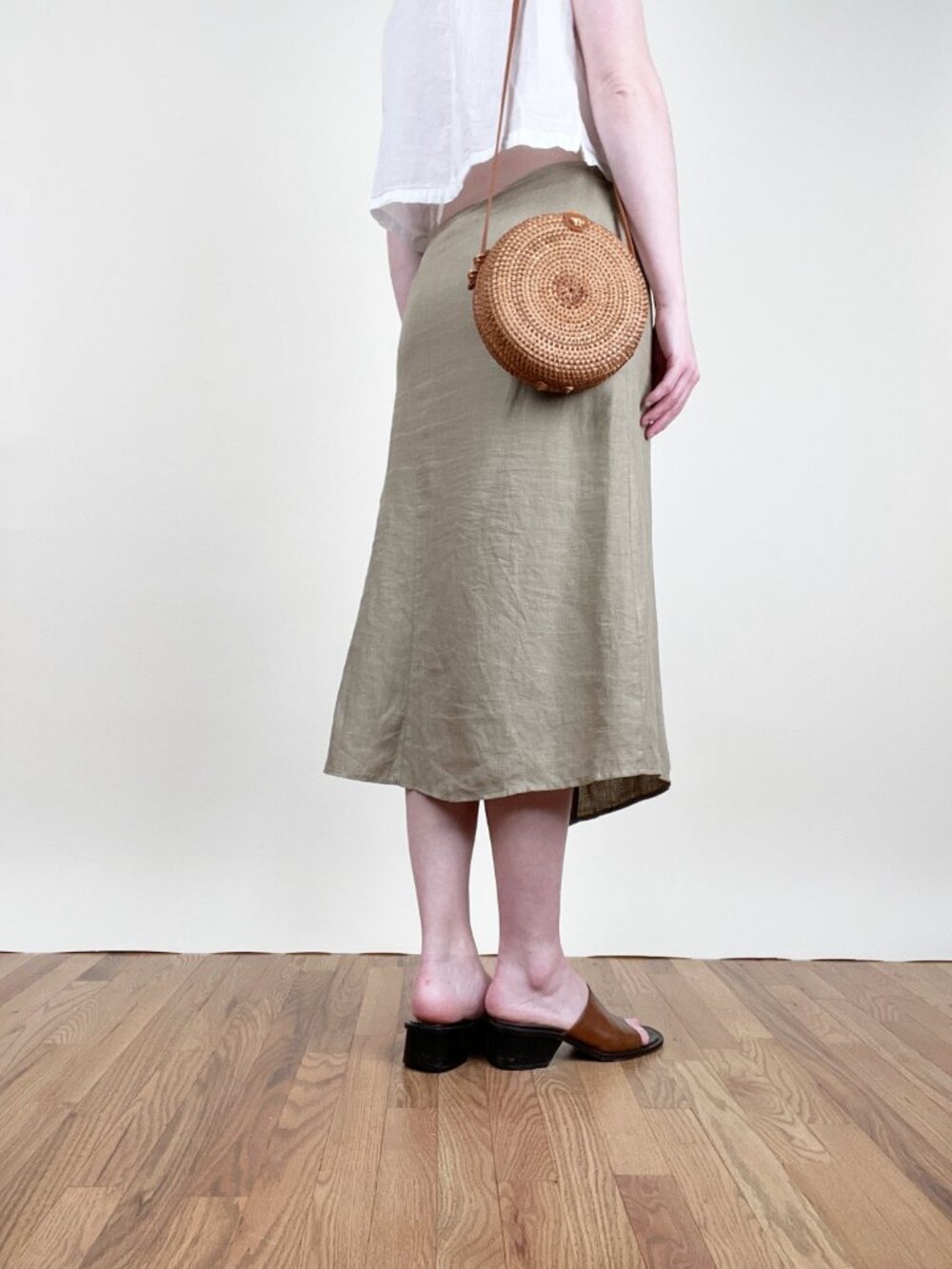 Vintage 90s Linen Midi Skirt Asymmetric High Waisted Minimalist Coastal 1990's - Picture 5 of 8